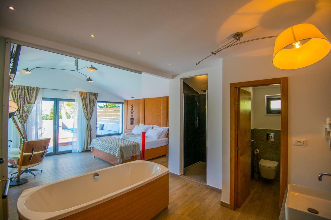 Villa De Linda - Makarska Exklusiv Luaran gambar